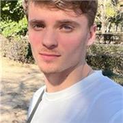 Profesor de inglés con experiencia y estudios en Inglaterra. Doy clases para niños y estudiantes hasta el nivel B1